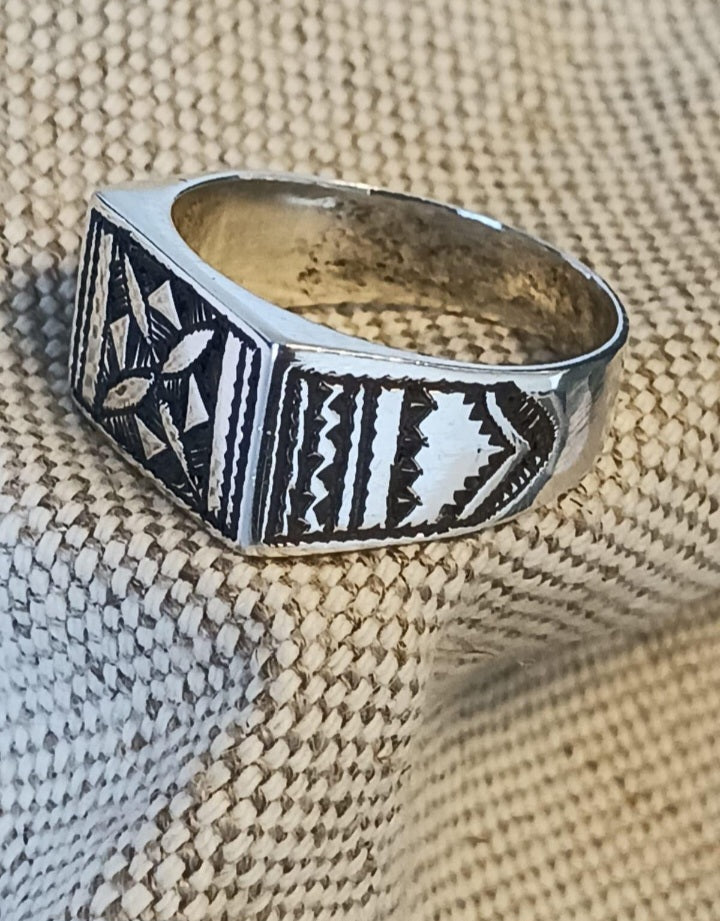 Bague touareg en argent massif