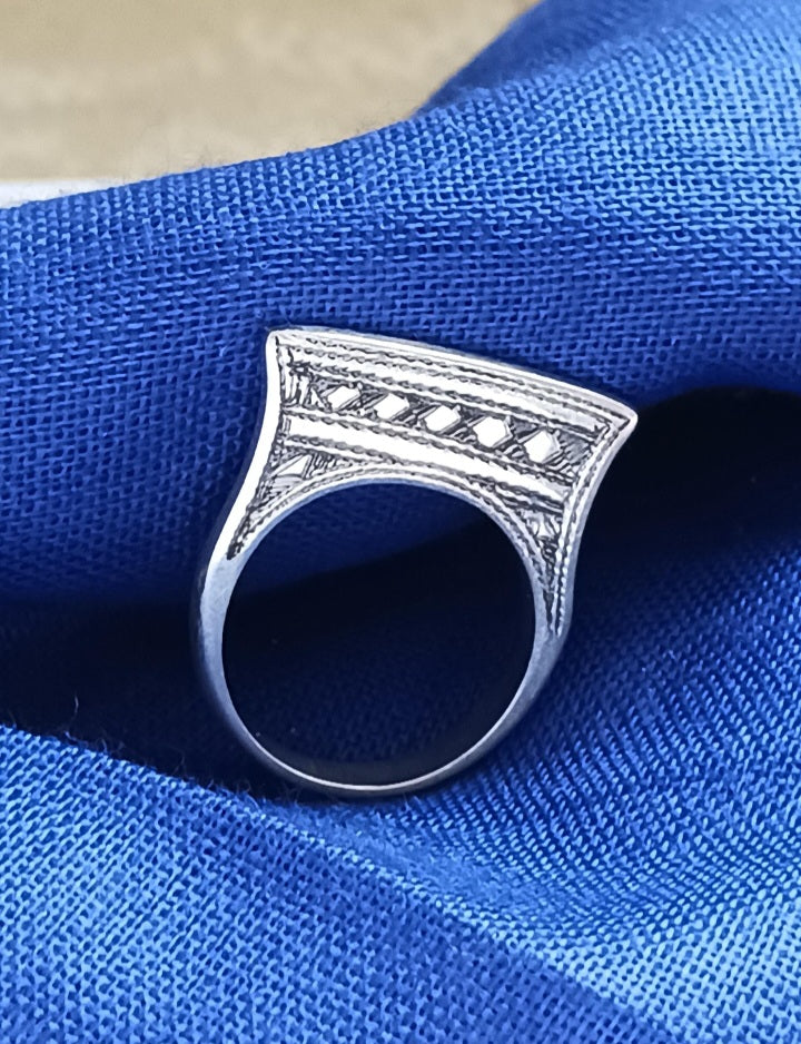 Bague touareg en argent massif