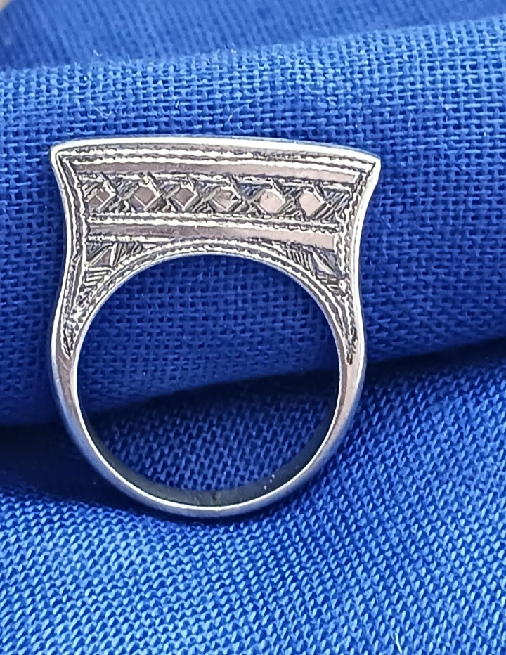 Bague touareg en argent massif
