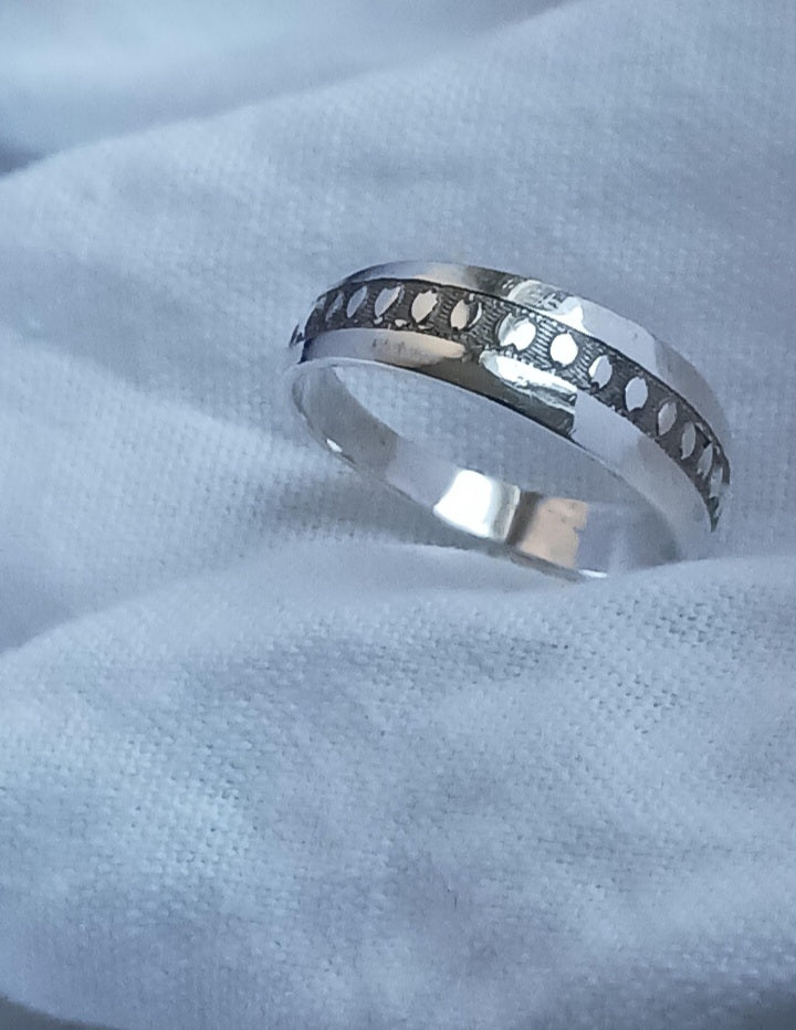 Bague touareg en argent massif