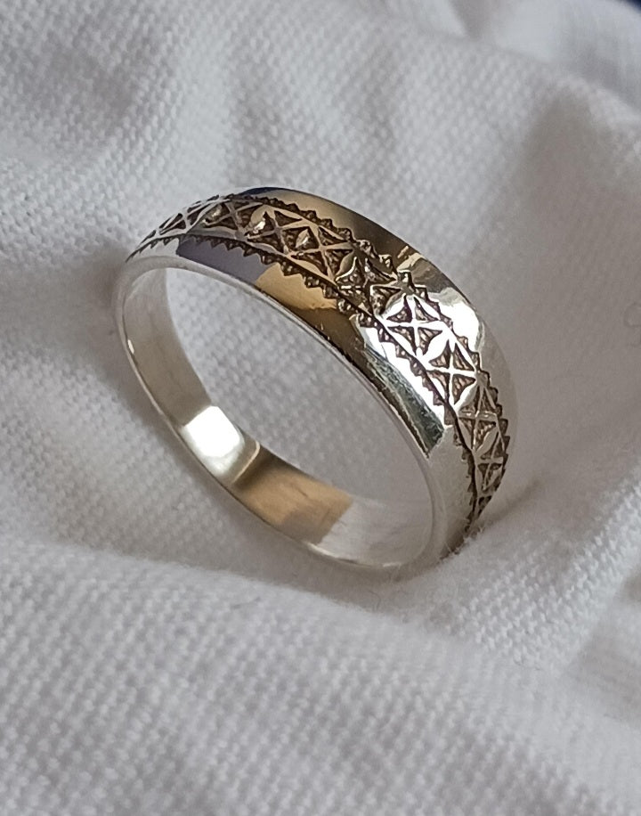 Bague touareg en argent massif