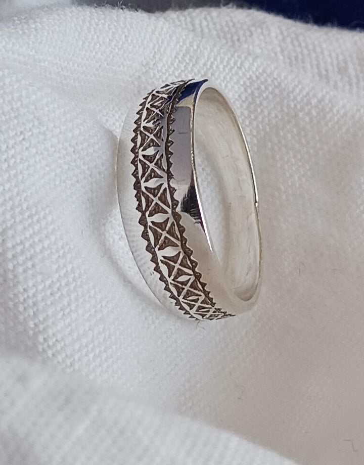 Bague touareg en argent massif