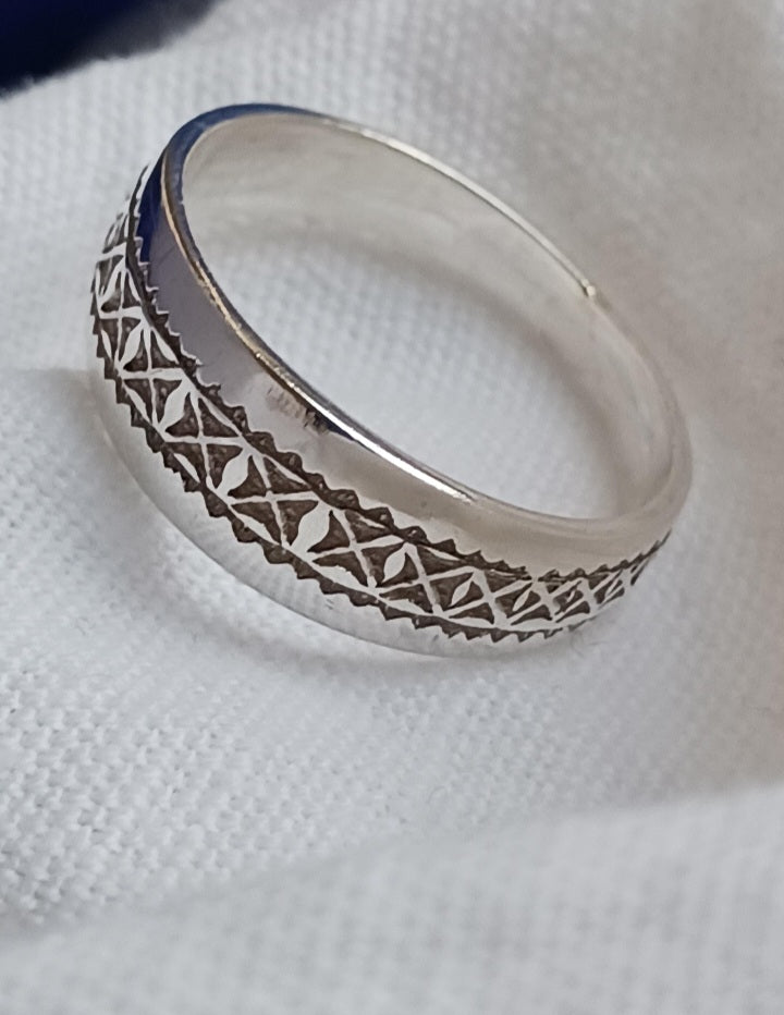 Bague touareg en argent massif