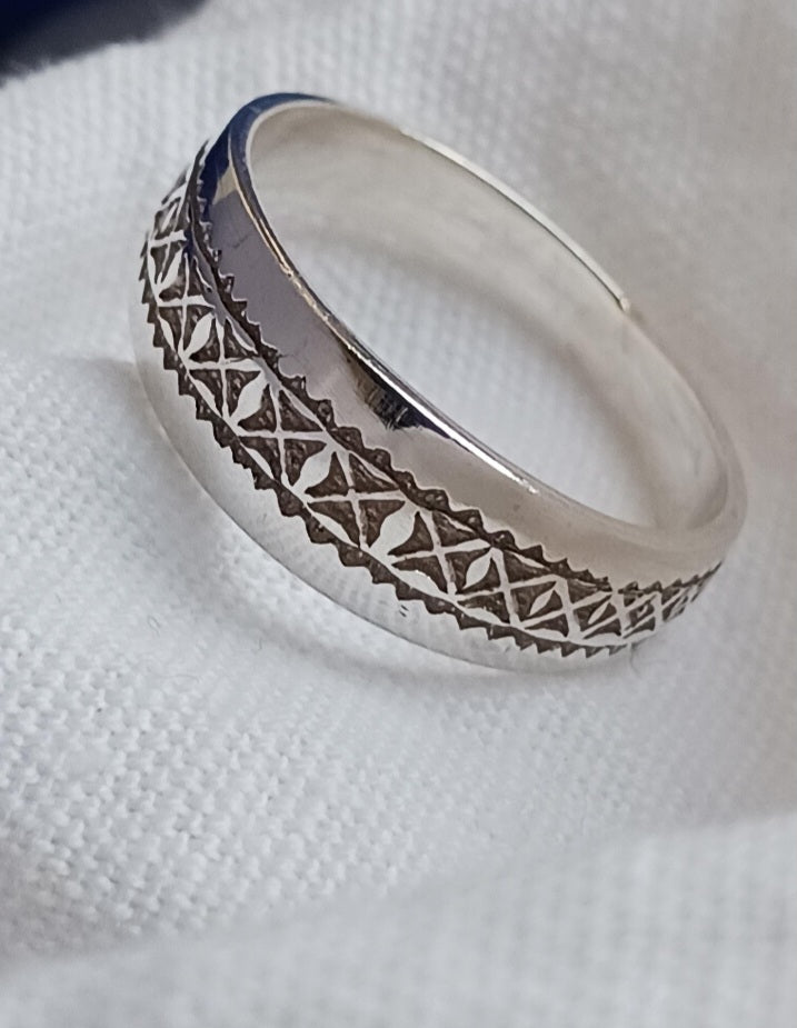 Bague touareg en argent massif