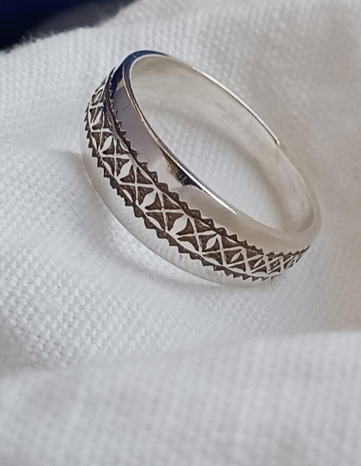 Bague touareg en argent massif