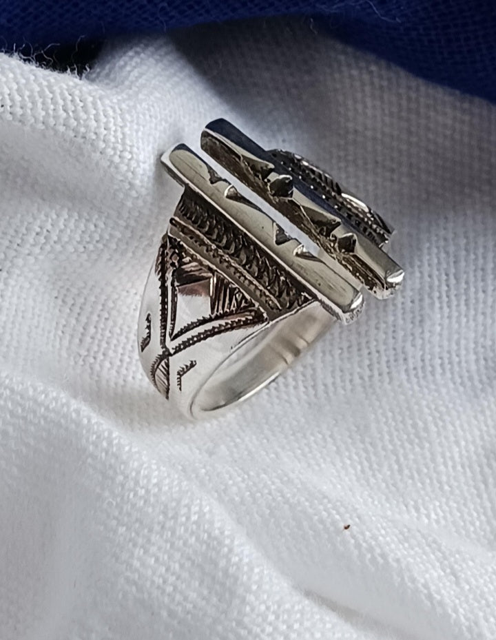 Bague touareg en argent massif