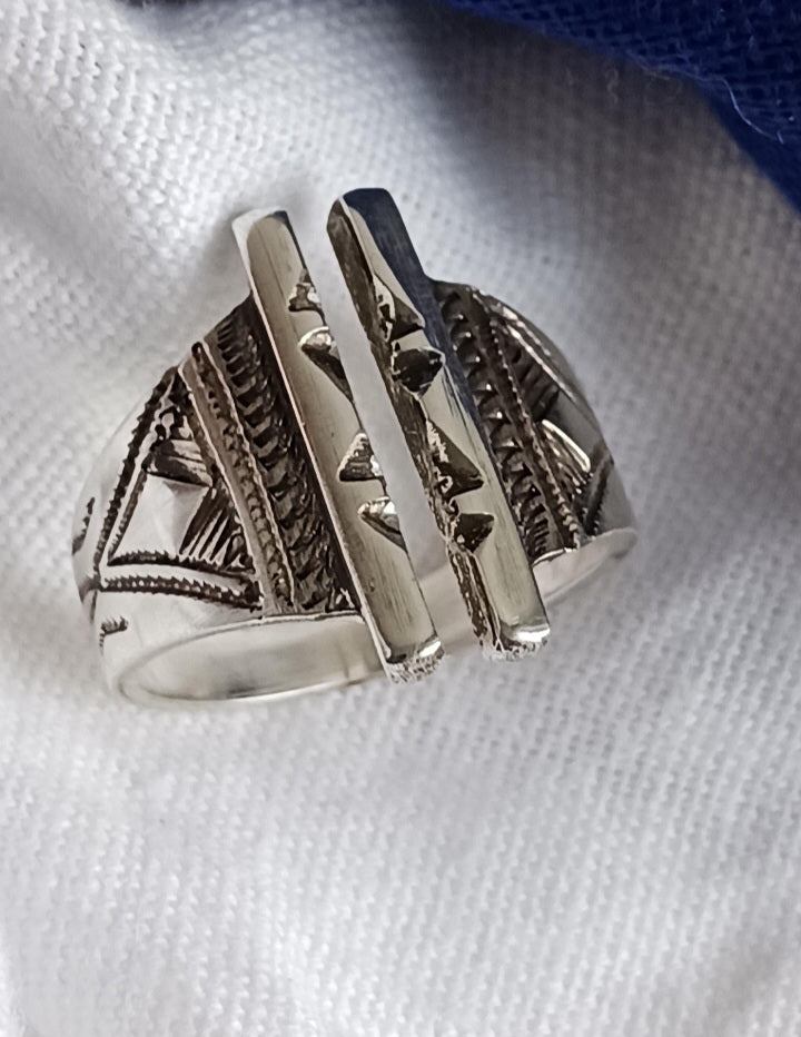 Bague touareg en argent massif