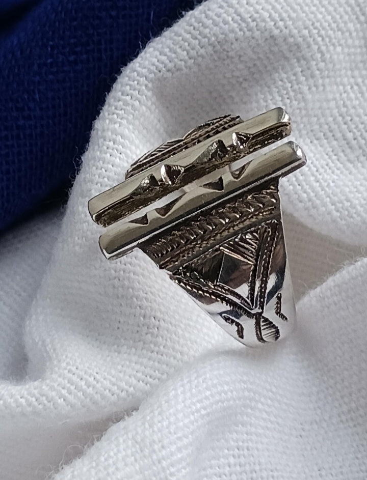 Bague touareg en argent massif