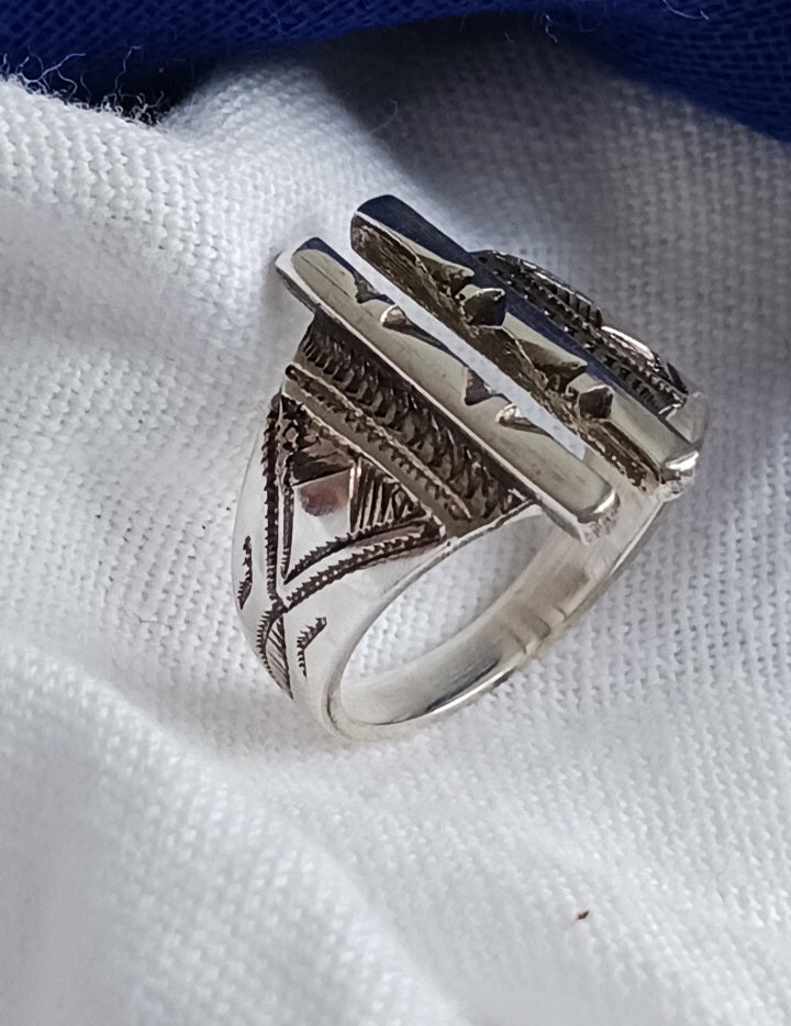 Bague touareg en argent massif