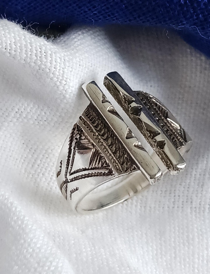 Bague touareg en argent massif