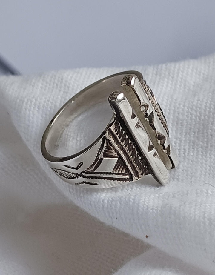 Bague touareg en argent massif