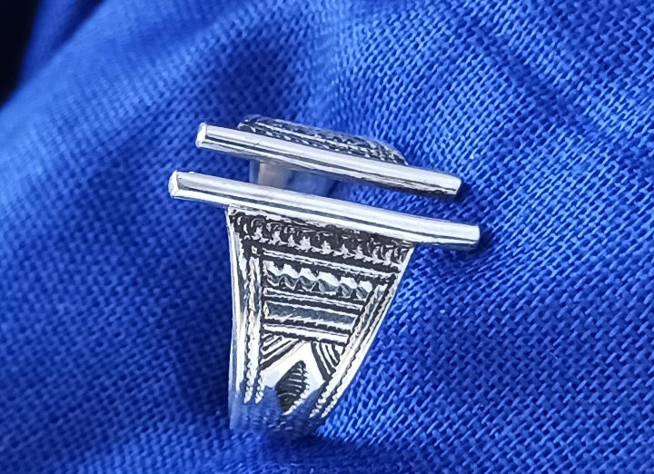 Bague touareg en argent massif