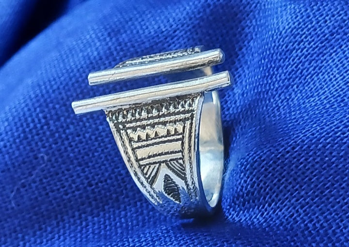 Bague touareg en argent massif
