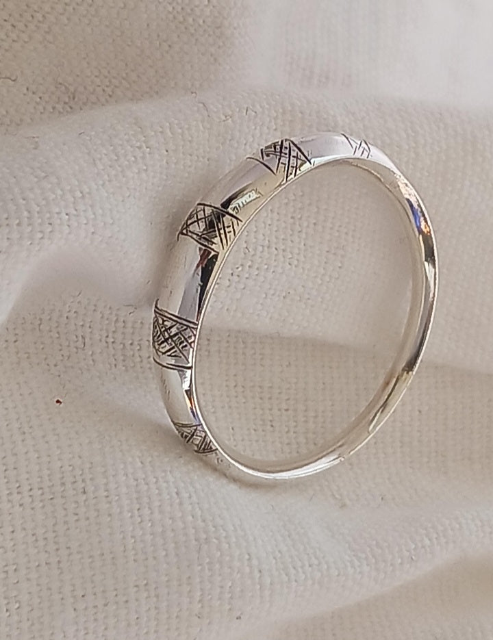 Bague touareg en argent massif