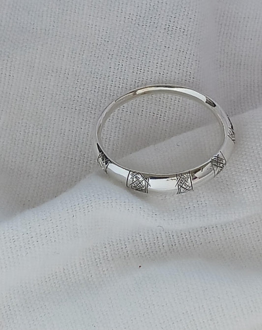 Bague touareg en argent massif