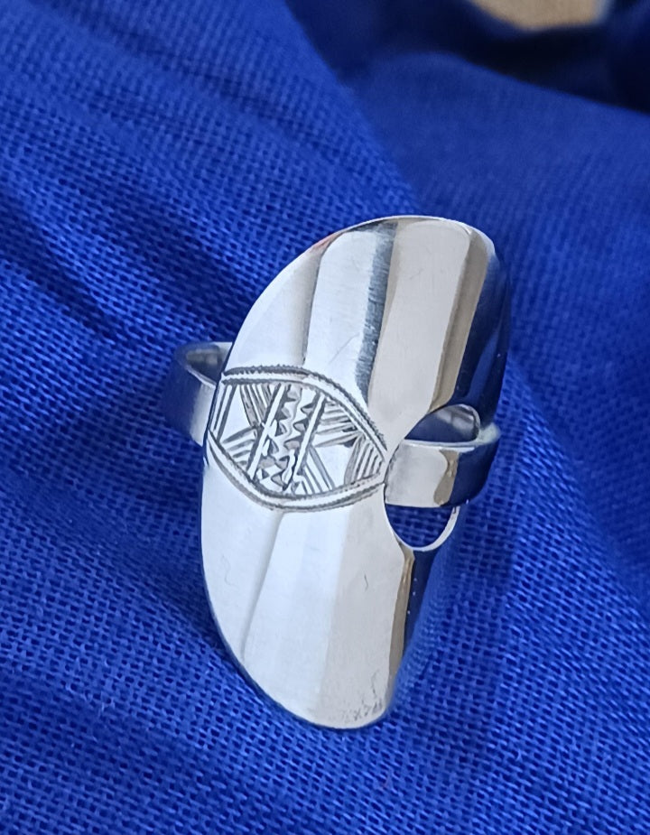 Bague touareg en argent massif
