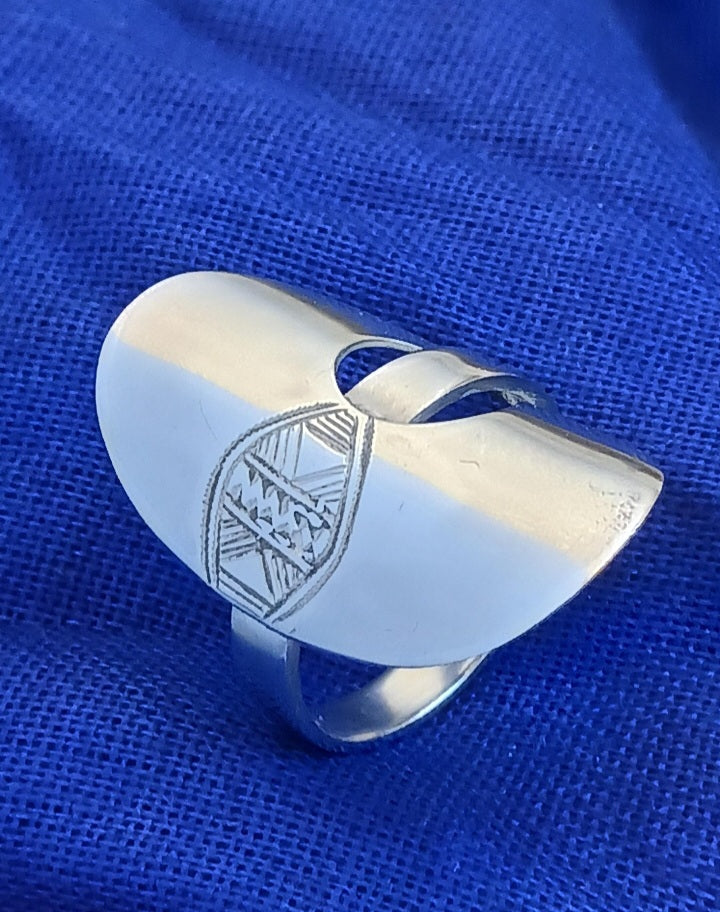 Bague touareg en argent massif