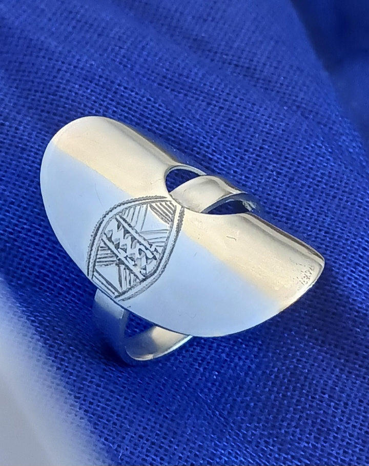 Bague touareg en argent massif