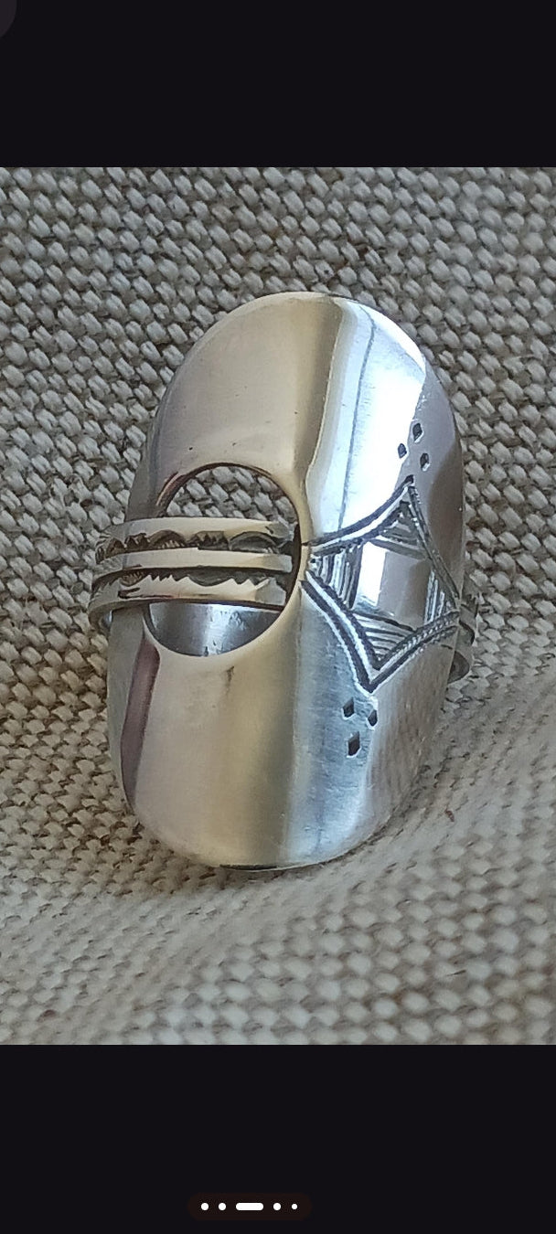 Bague touareg en argent massif