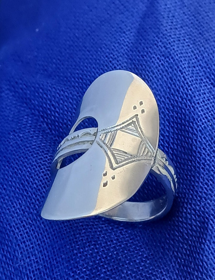 Bague touareg en argent massif