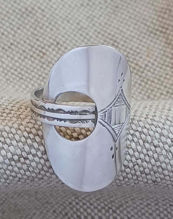 Bague touareg en argent massif