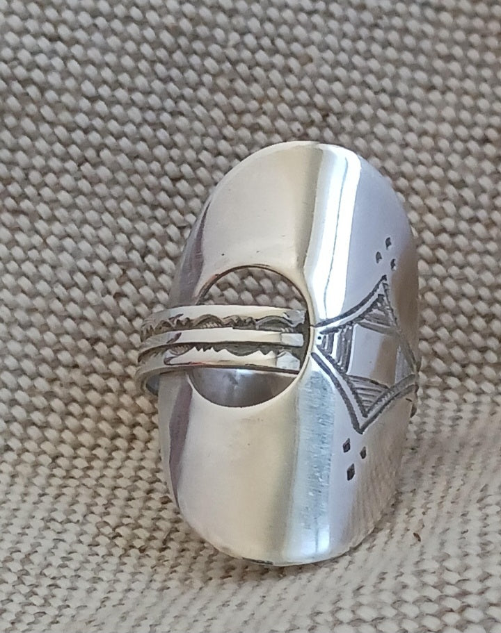 Bague touareg en argent massif