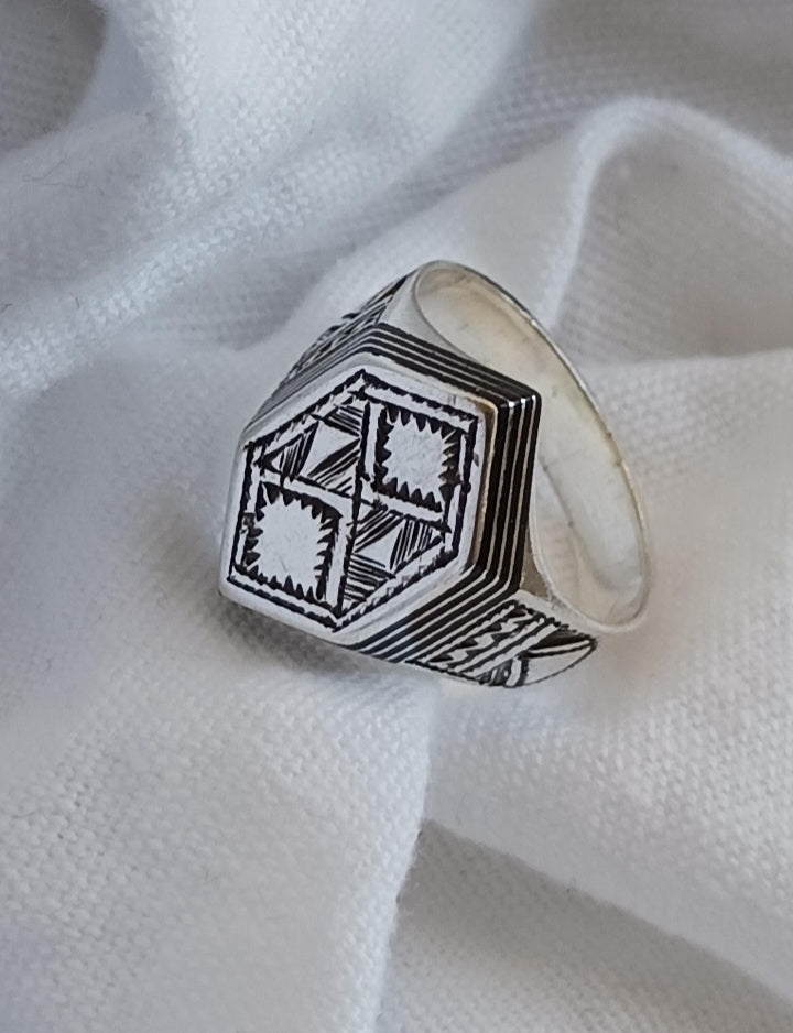Bague touareg en argent massif