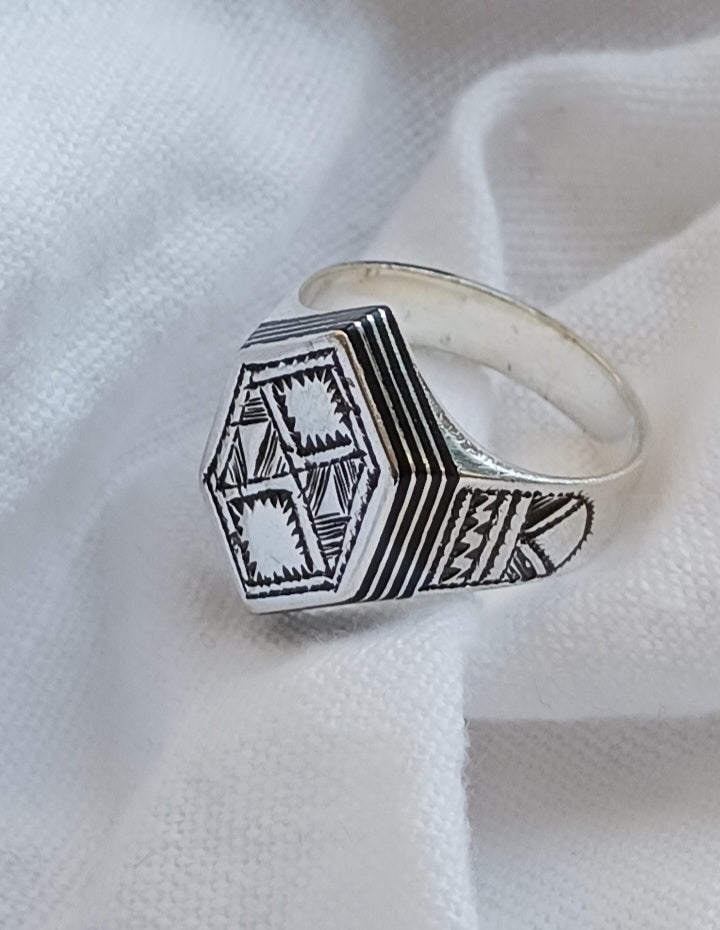 Bague touareg en argent massif