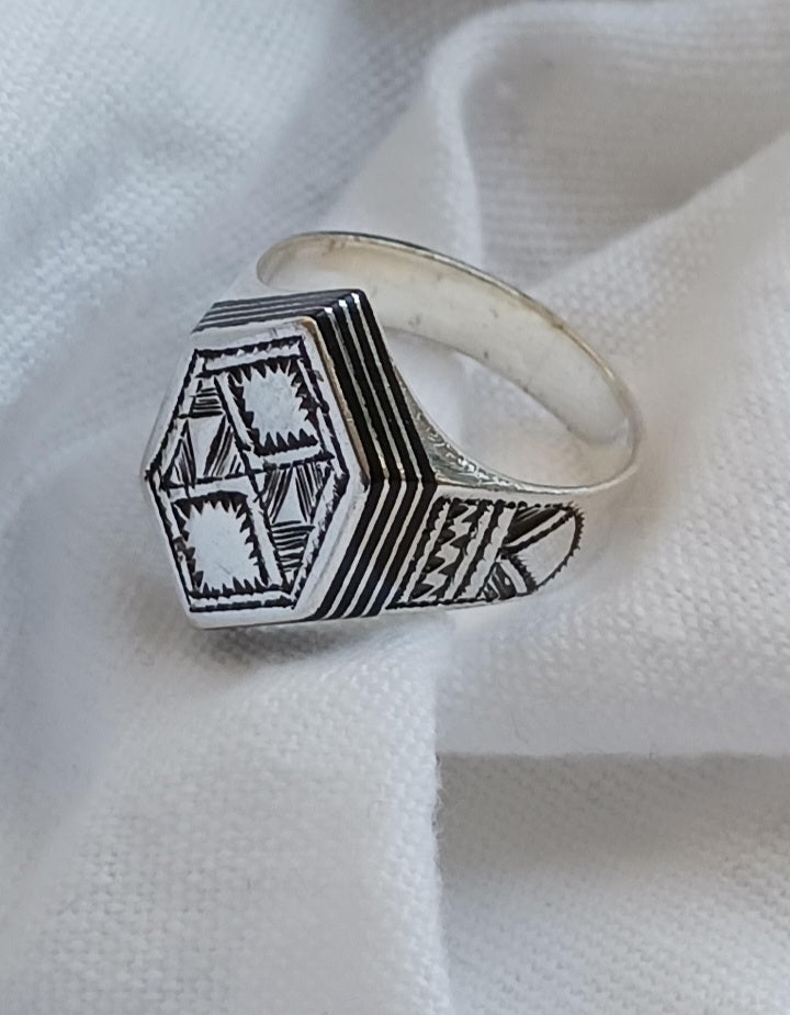 Bague touareg en argent massif