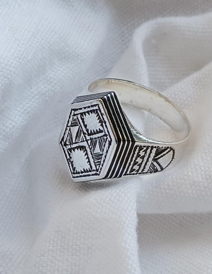 Bague touareg en argent massif