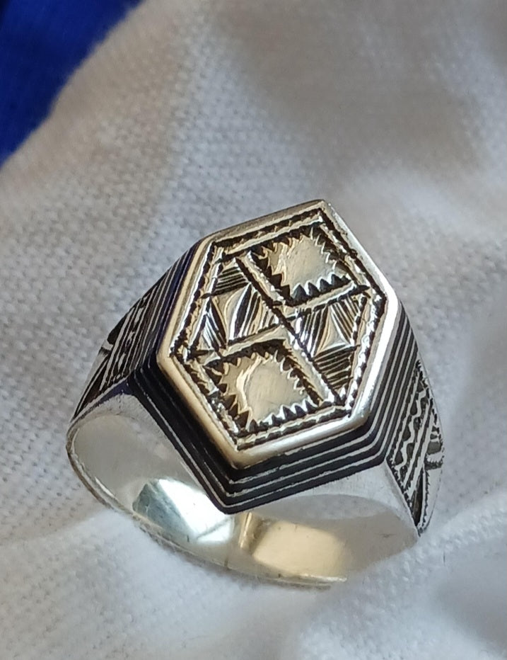 Bague touareg en argent massif