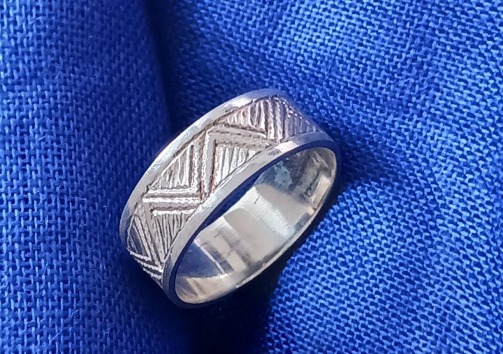 Bague touareg en argent massif