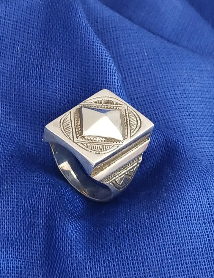 Bague touareg en argent massif
