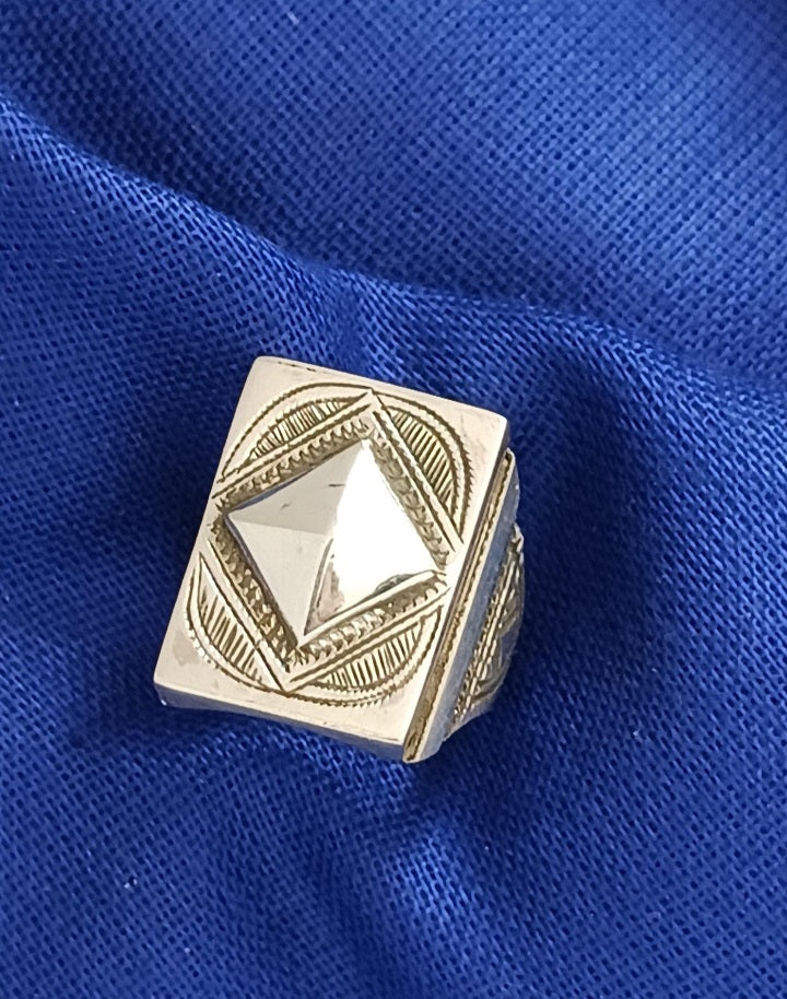 Bague touareg en argent massif