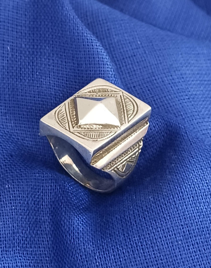 Bague touareg en argent massif