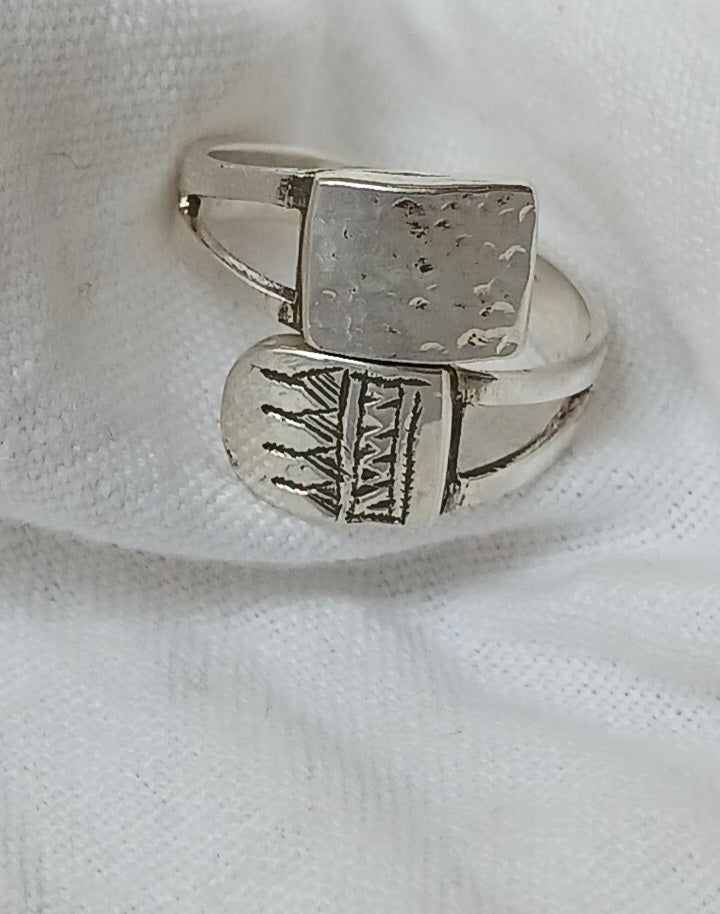 Bague touareg en argent massif