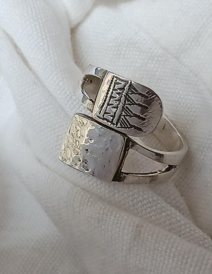 Bague touareg en argent massif