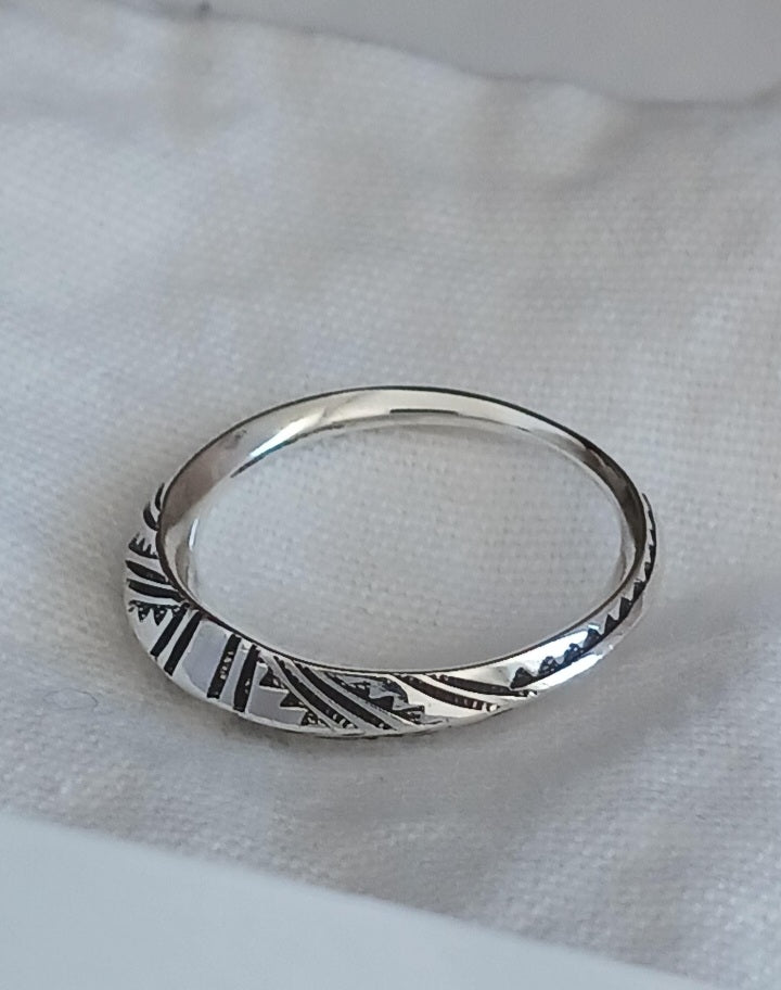 Bague touareg en argent massif