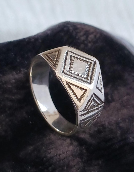 Bague touareg en argent massif