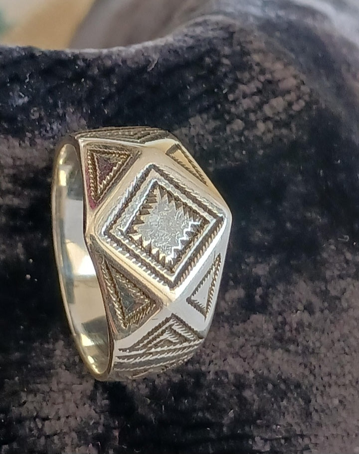 Bague touareg en argent massif