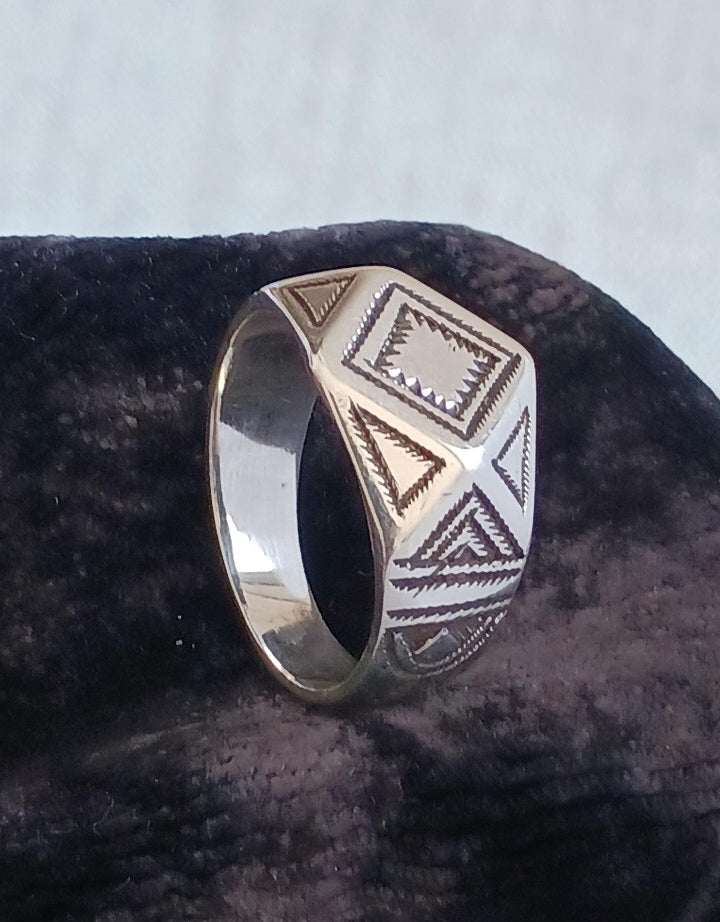 Bague touareg en argent massif