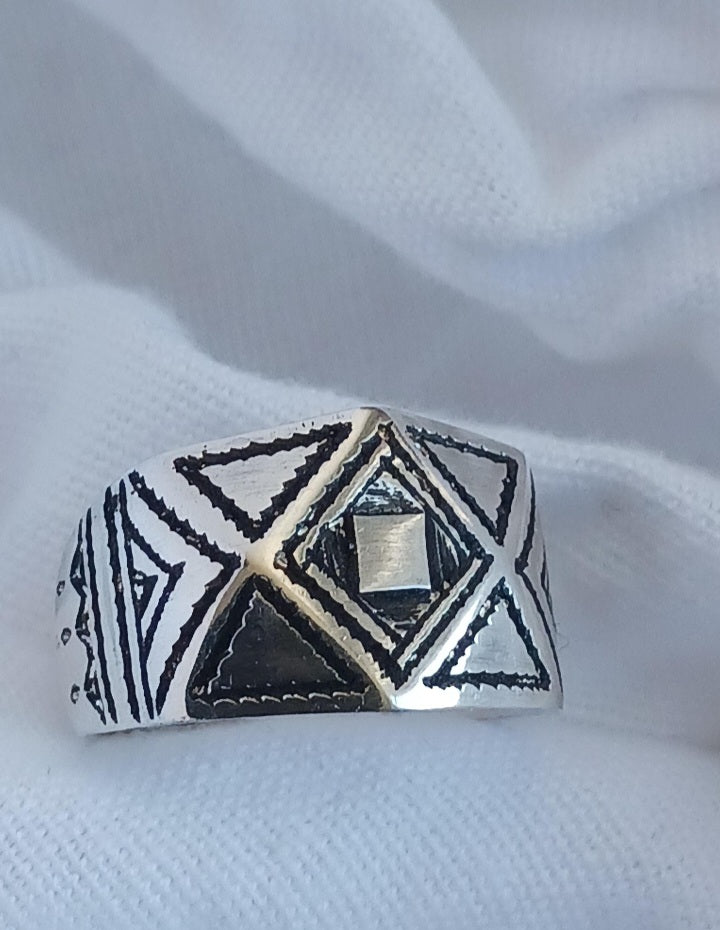 Bague touareg en argent massif