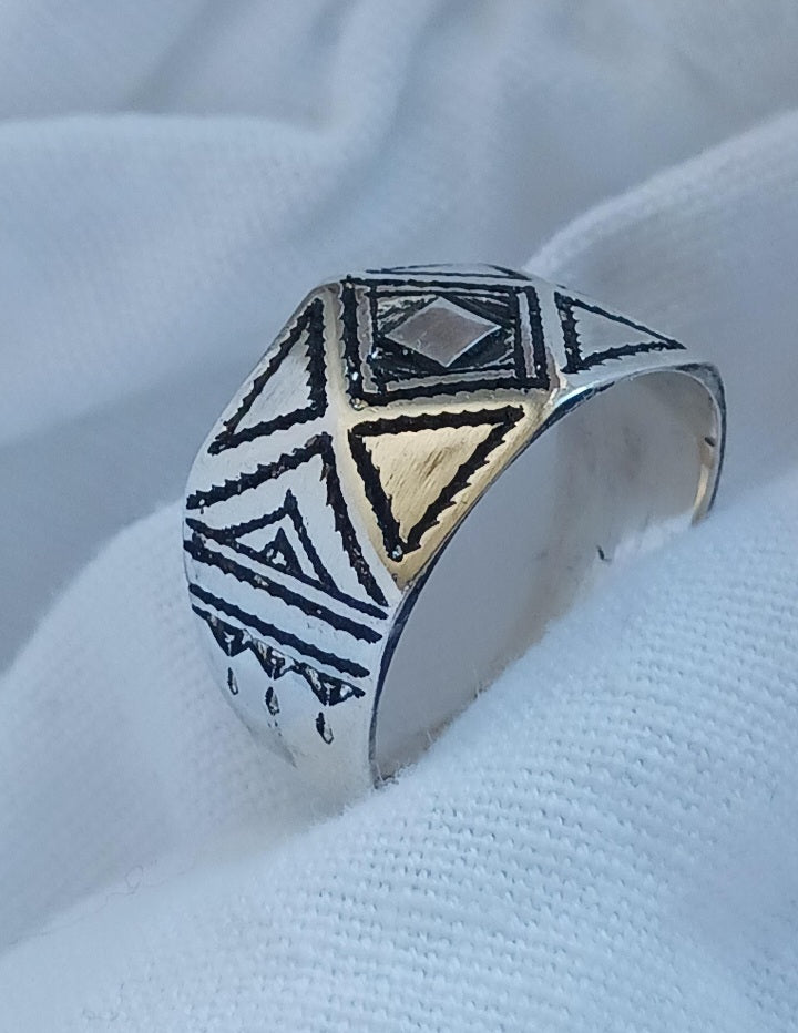 Bague touareg en argent massif