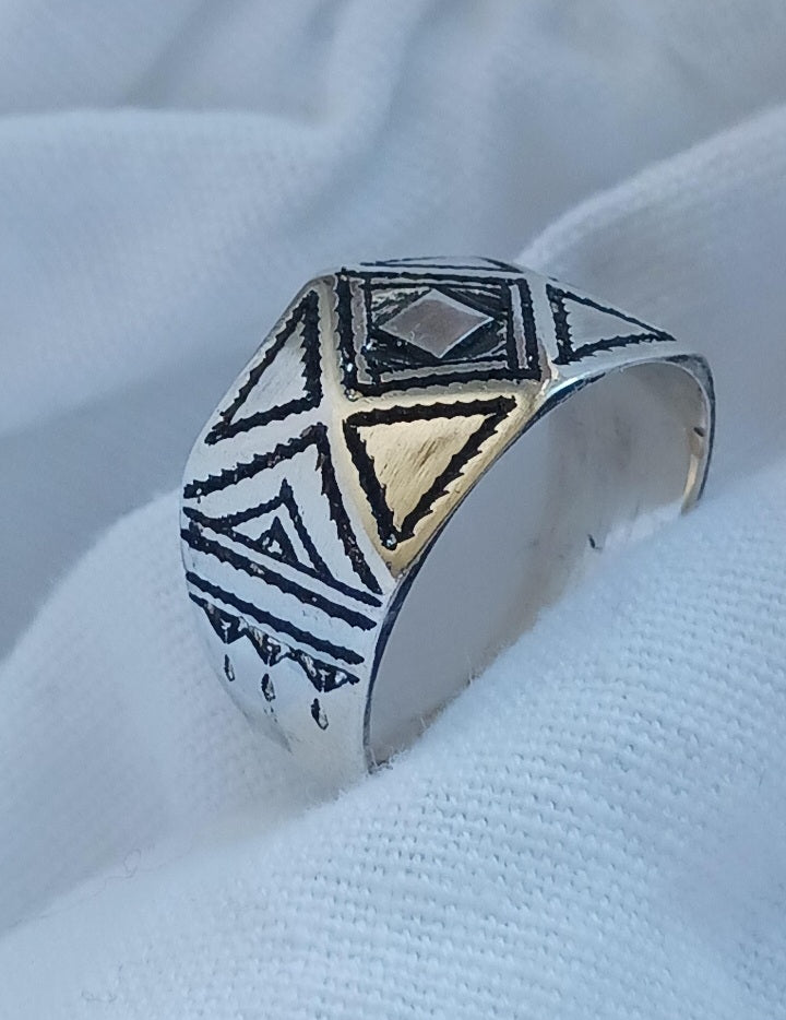 Bague touareg en argent massif