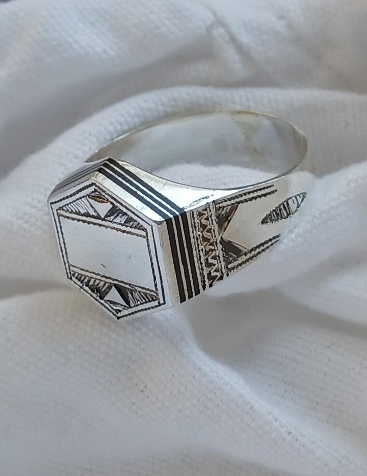 Bague touareg en argent massif