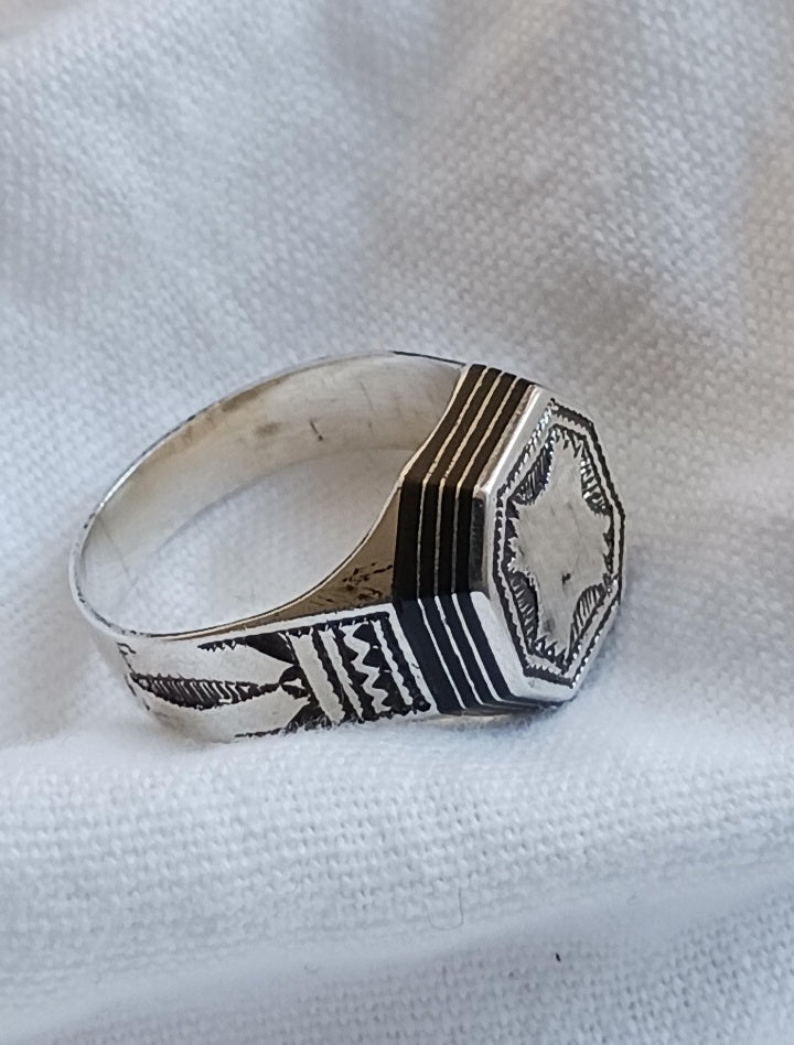 Bague touareg en argent massif