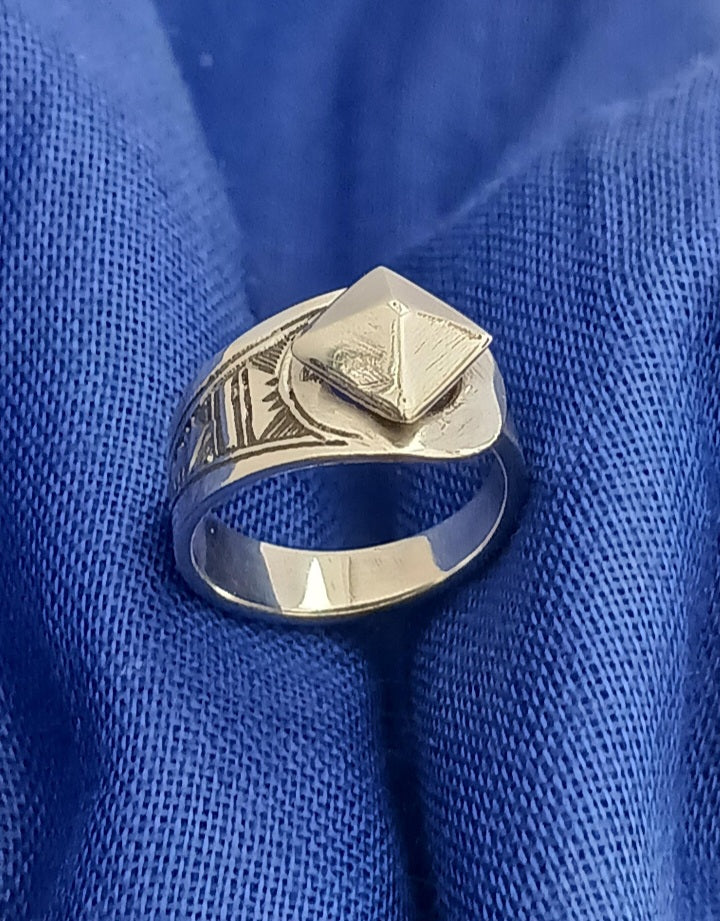 Bague touareg en argent massif