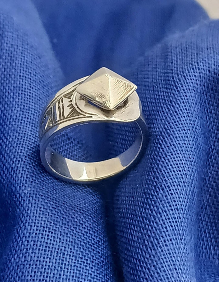 Bague touareg en argent massif