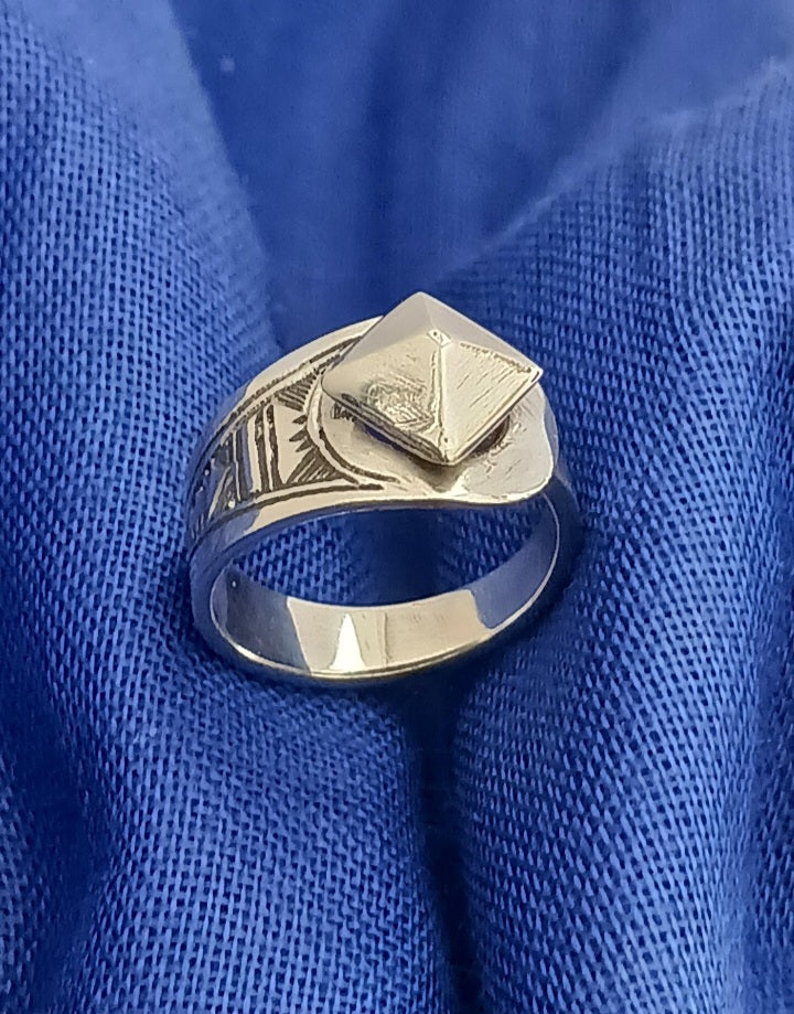 Bague touareg en argent massif