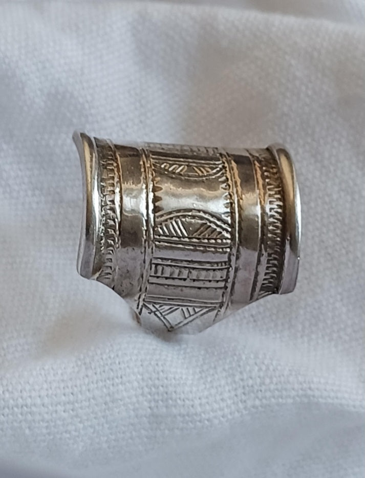 Bague touareg en argent massif